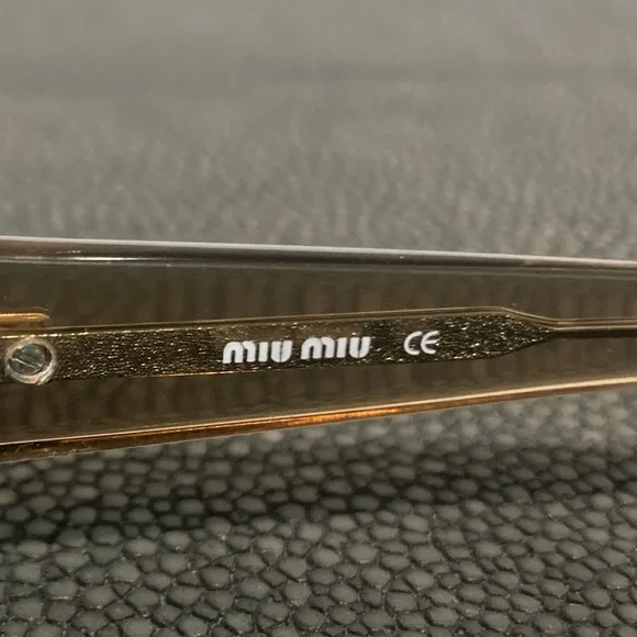 MIU MIU 1980s-1990s VINTAGE SUNGLASSES - Picture 3 of 7
